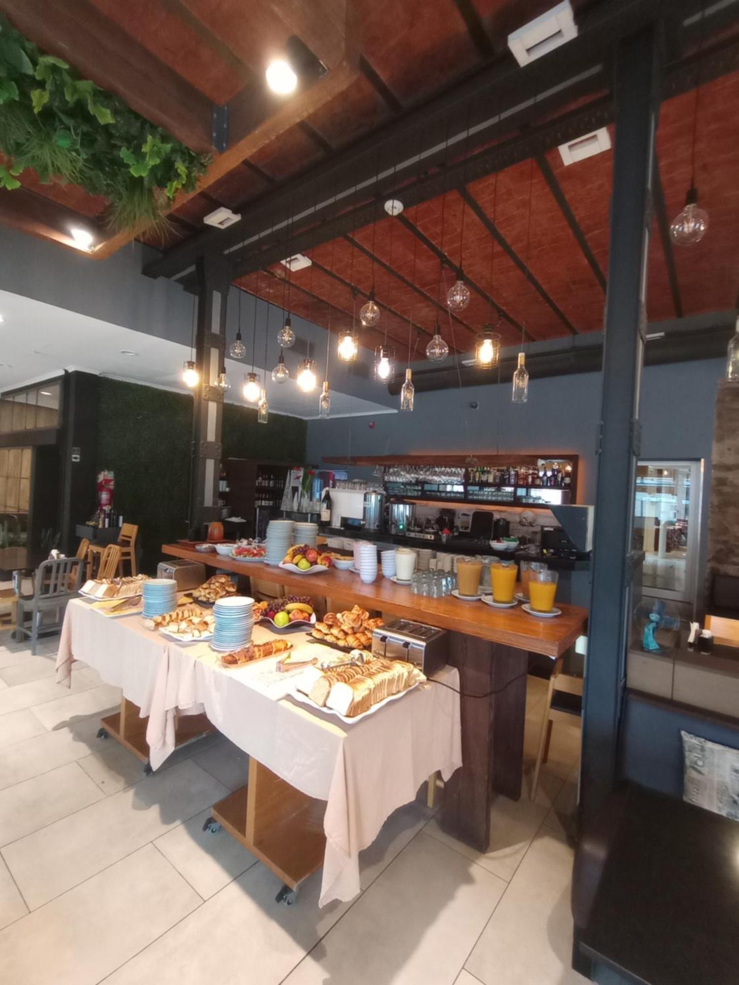 Hotel Plaza Colon  Ngoại thất bức ảnh