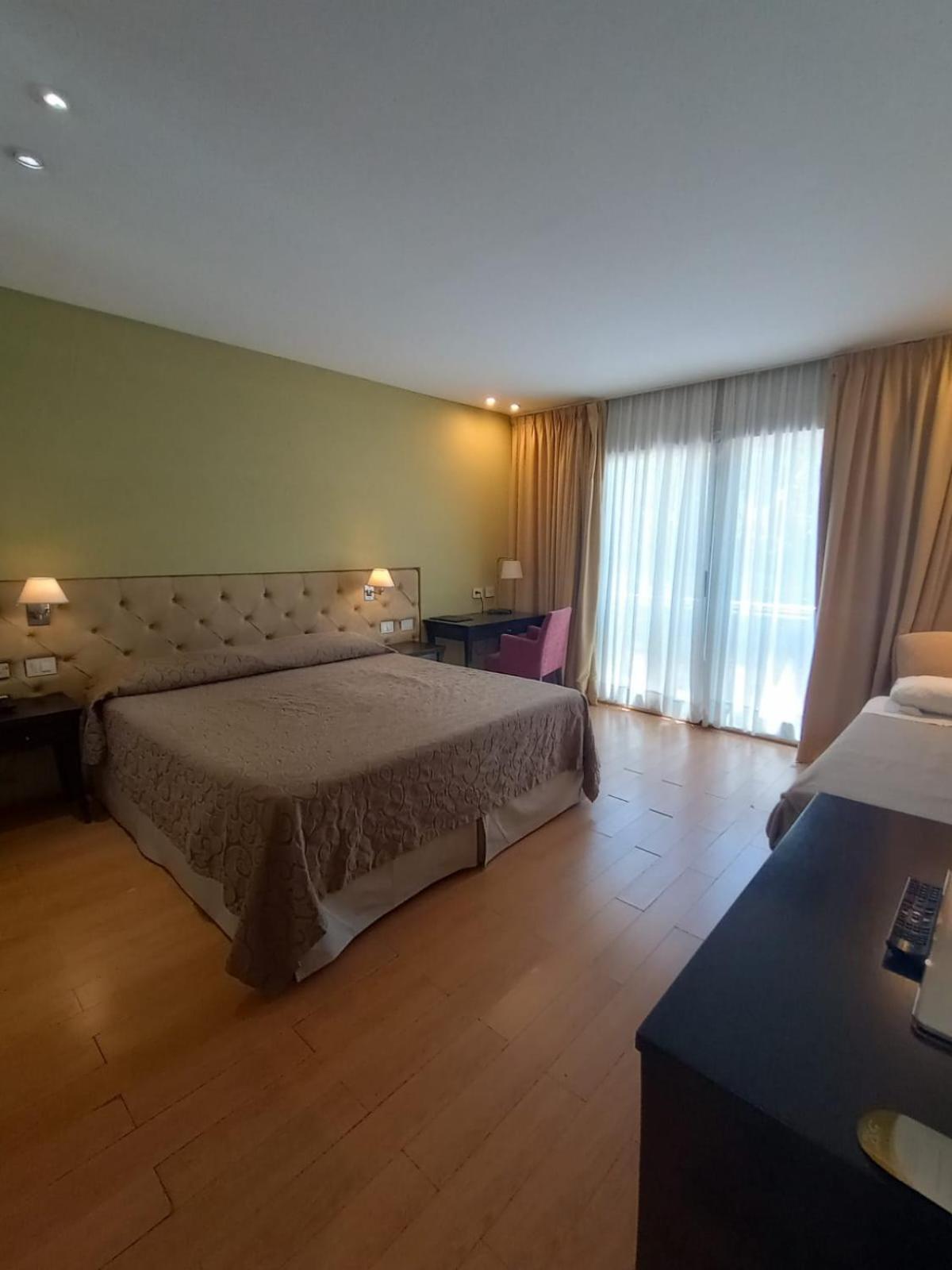 Hotel Plaza Colon  Phòng bức ảnh