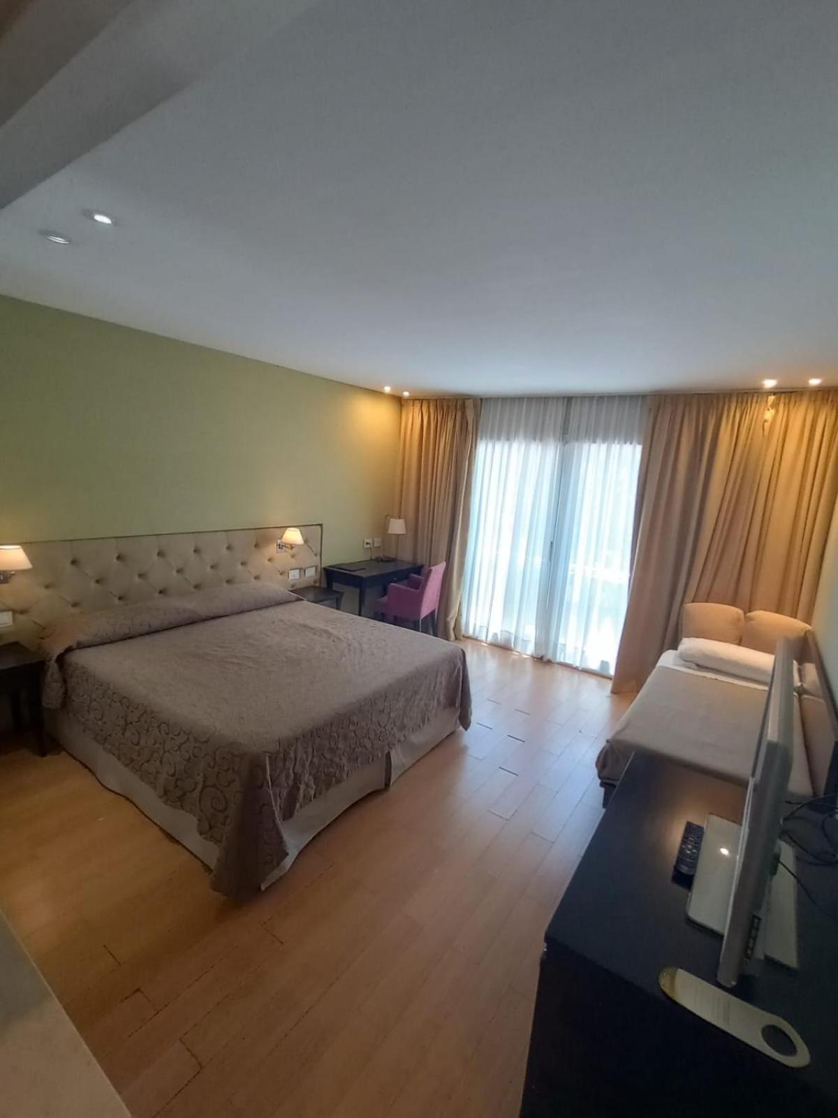 Hotel Plaza Colon  Phòng bức ảnh