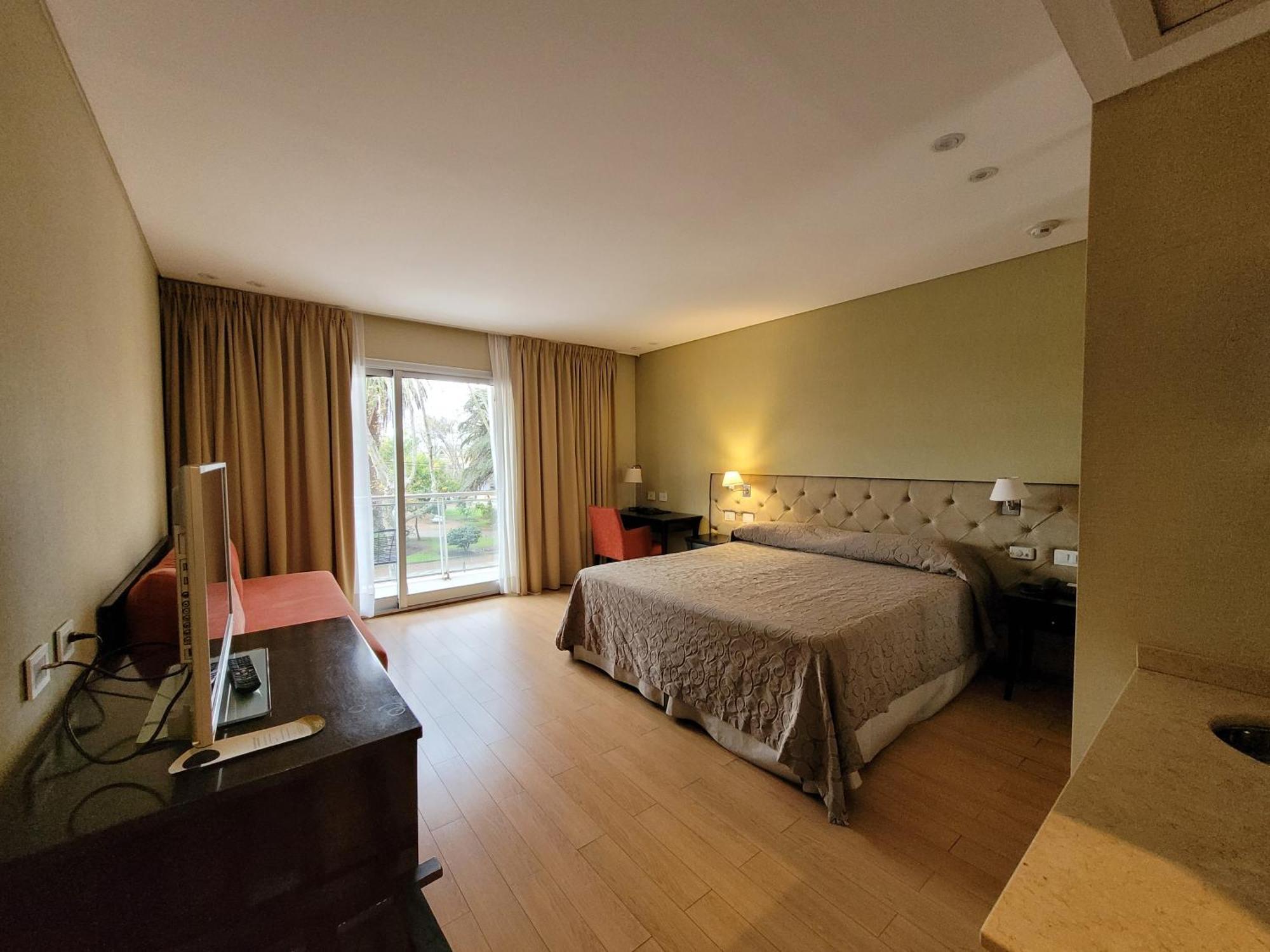 Hotel Plaza Colon  Ngoại thất bức ảnh